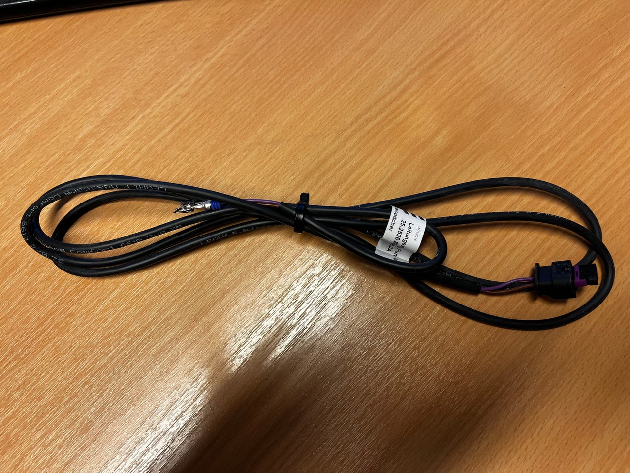 Eberspacher Kabel for Sirkulasjonspumpe